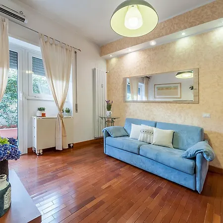 Apartman Roman Holidays - Flat Close To St Peter Róma