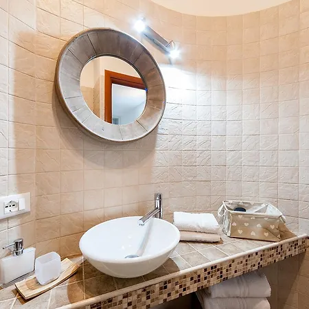 Roman Holidays - Flat Close To St Peter * Róma