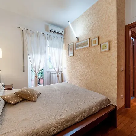 Roman Holidays - Flat Close To St Peter Apartment